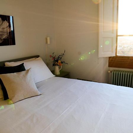 Chic Apt In Villa - Dolcevita Holiday Флоренция Экстерьер фото