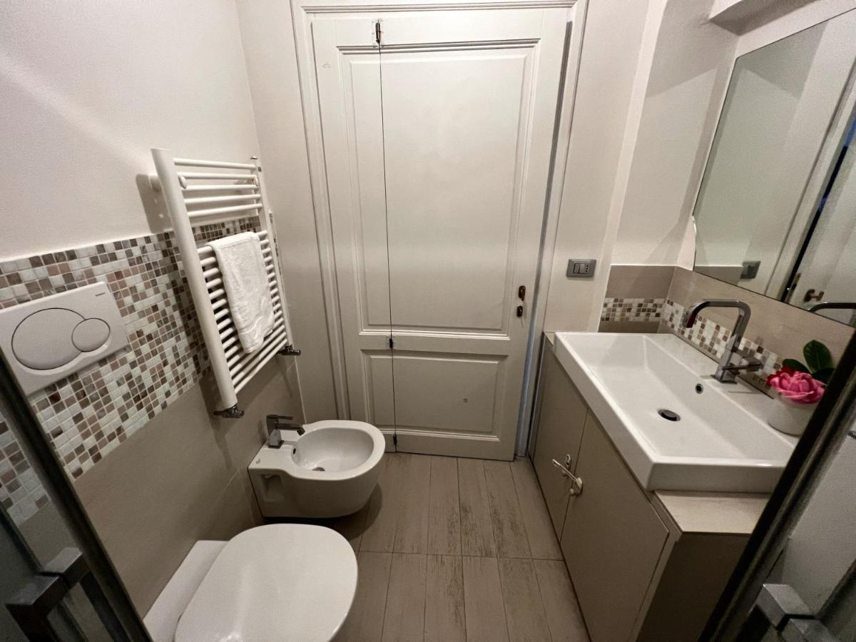 Chic Apt In Villa - Dolcevita Holiday Флоренция Экстерьер фото