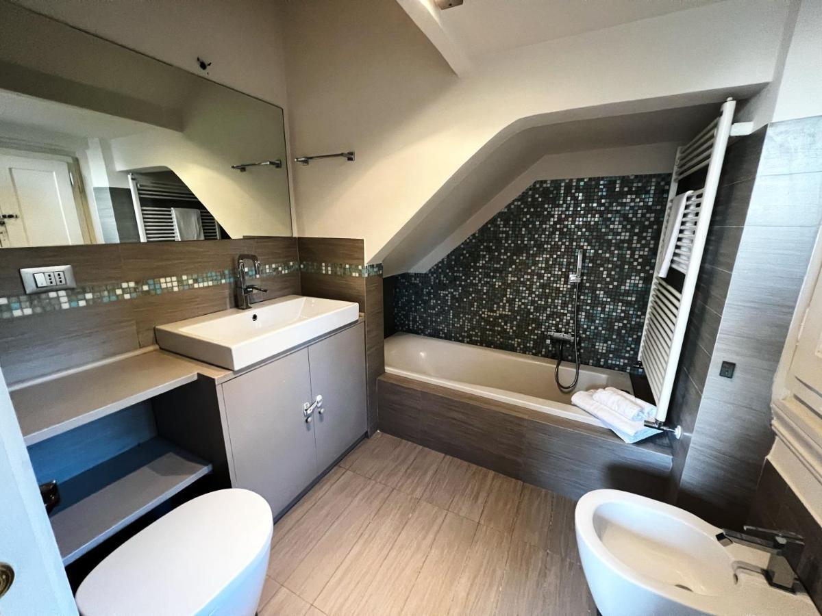 Chic Apt In Villa - Dolcevita Holiday Флоренция Экстерьер фото