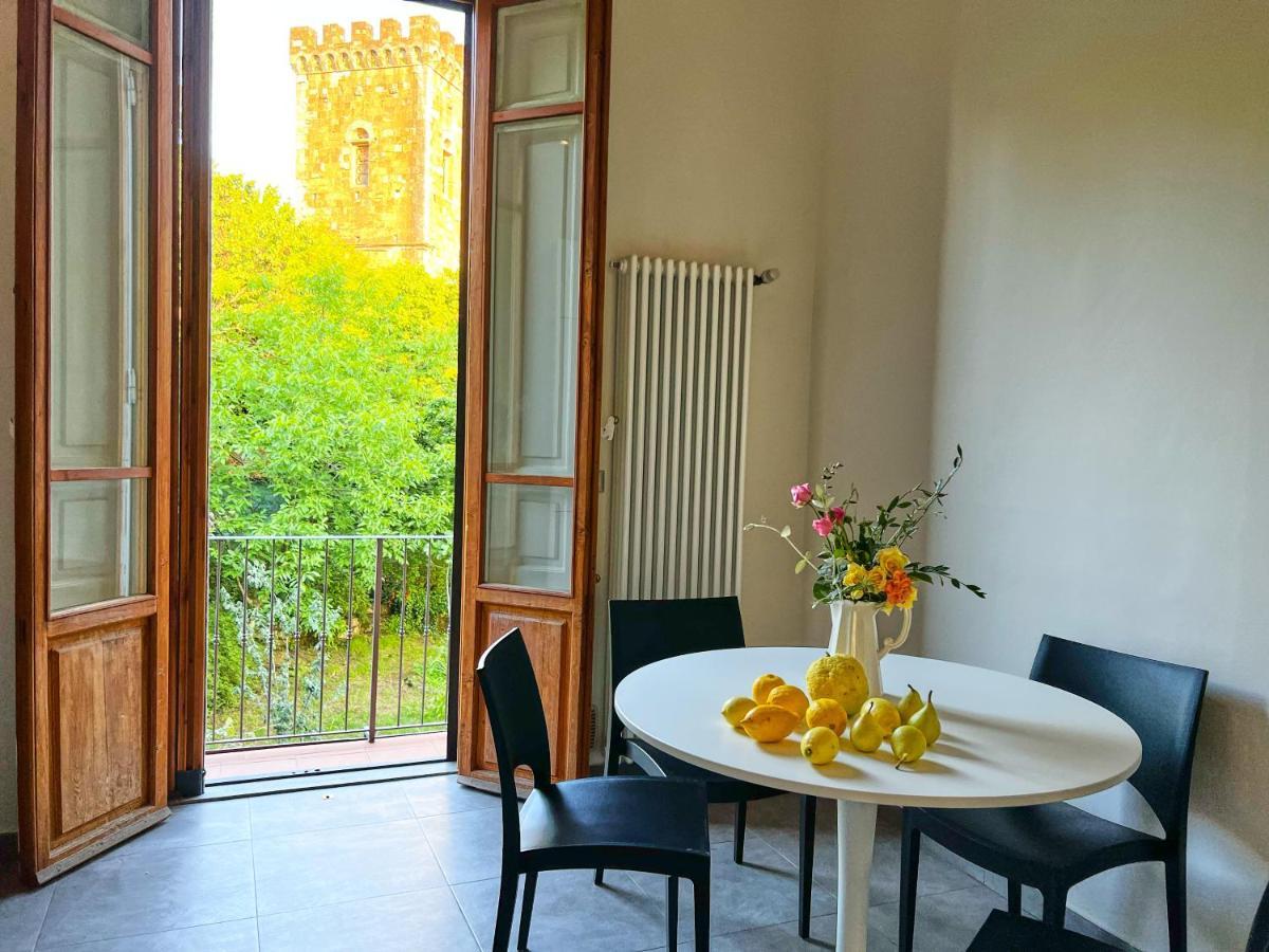 Chic Apt In Villa - Dolcevita Holiday Флоренция Экстерьер фото