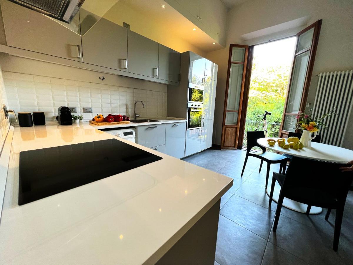 Chic Apt In Villa - Dolcevita Holiday Флоренция Экстерьер фото